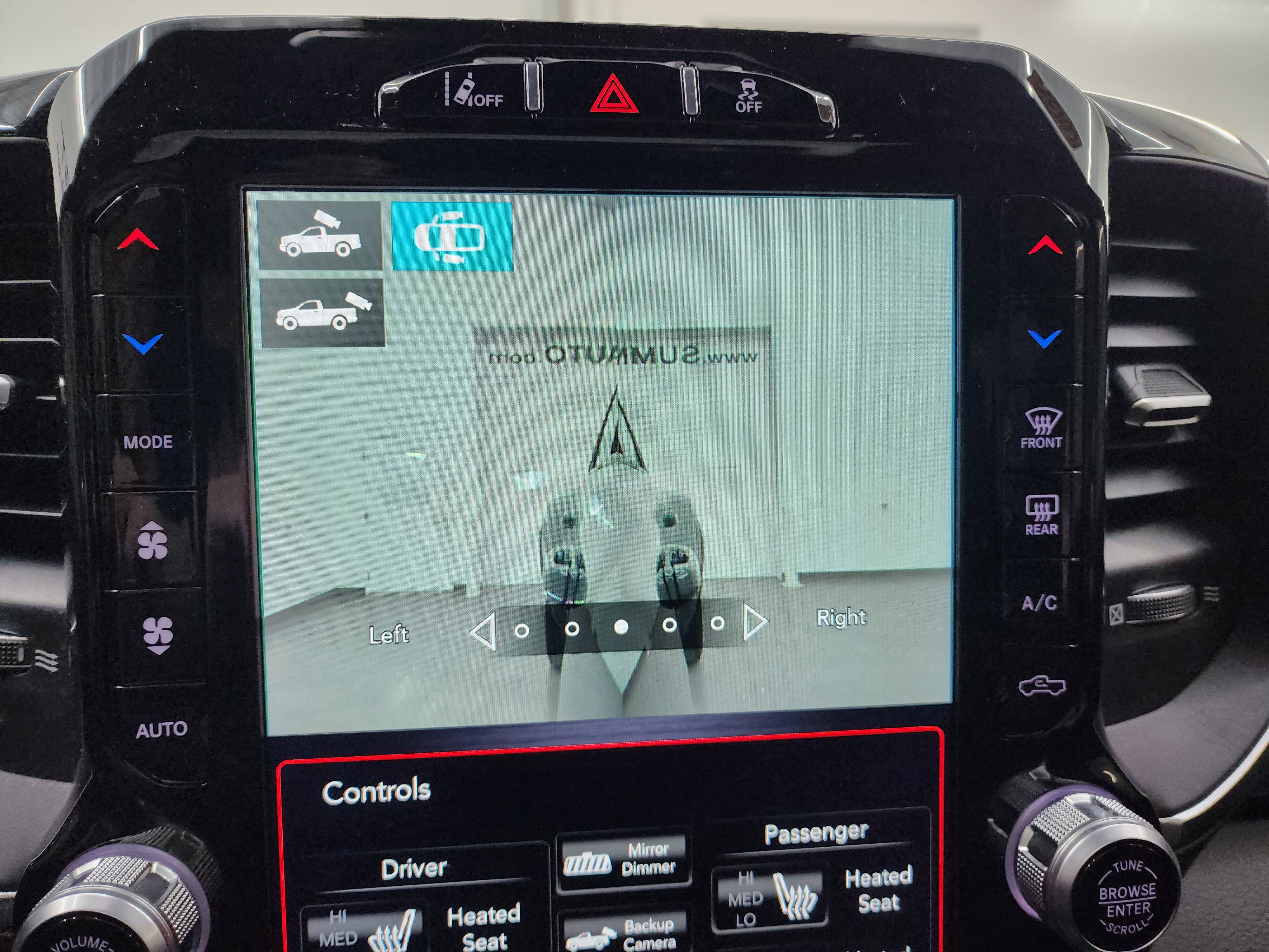 Used 2020 RAM 3500 Laramie image 16