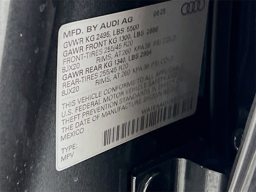 New 2025 Audi Q5 Premium Plus image 32