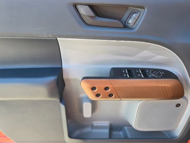 Used 2022 Ford Maverick Lariat w/ Lariat Luxury Package image 21