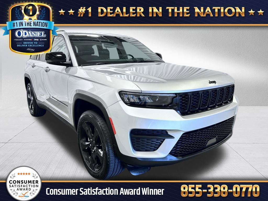 Used 2024 Jeep Grand Cherokee Altitude AWD/4WD 360° Tour