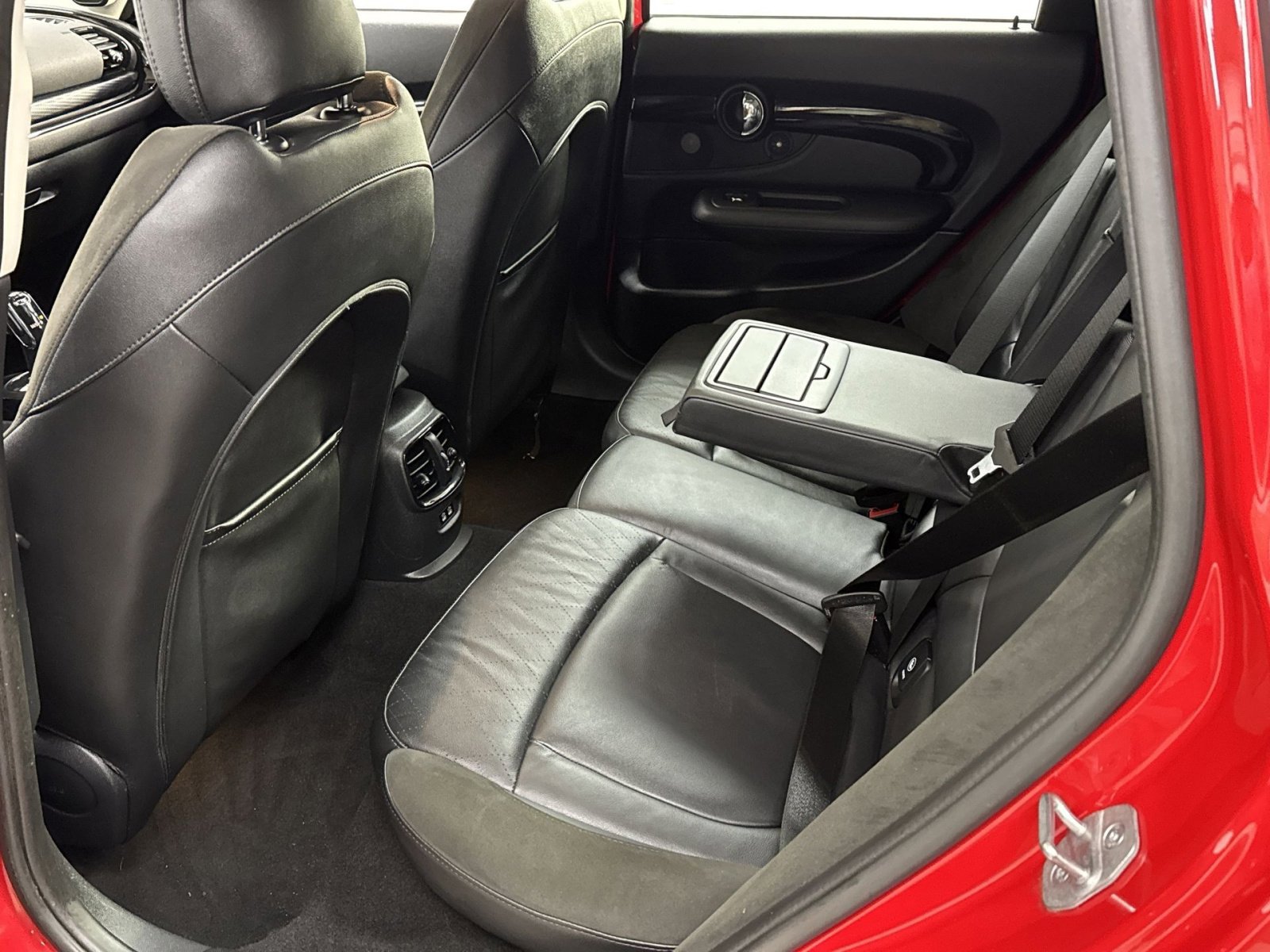 Used 2023 MINI Cooper Clubman S image 29