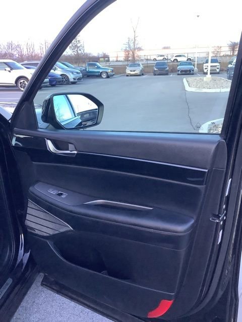 Used 2021 Hyundai Palisade Limited image 22