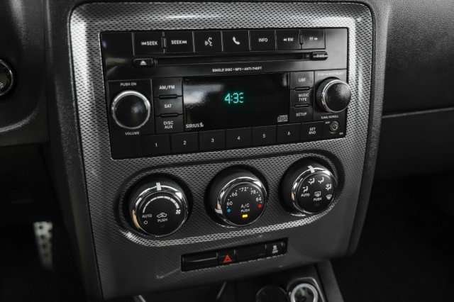 Used 2014 Dodge Challenger R/T image 19