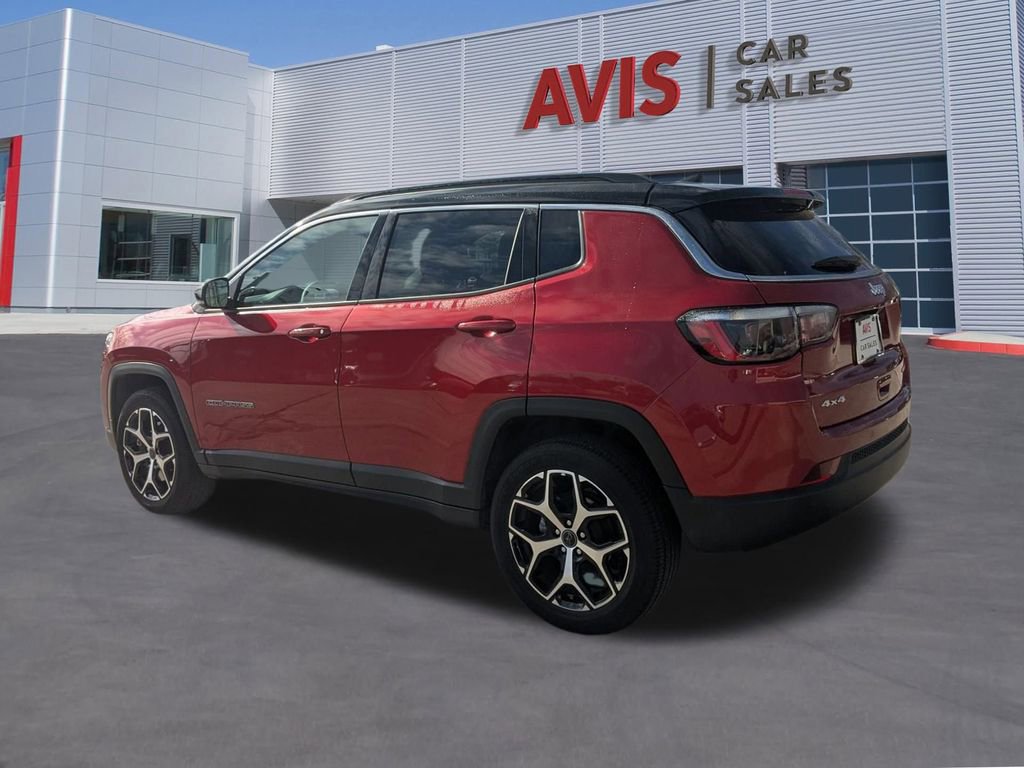Used 2025 Jeep Compass Limited image 9