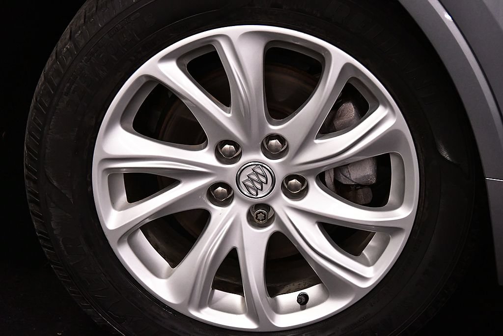 Used 2019 Buick Envision Preferred AWD/4WD image 9