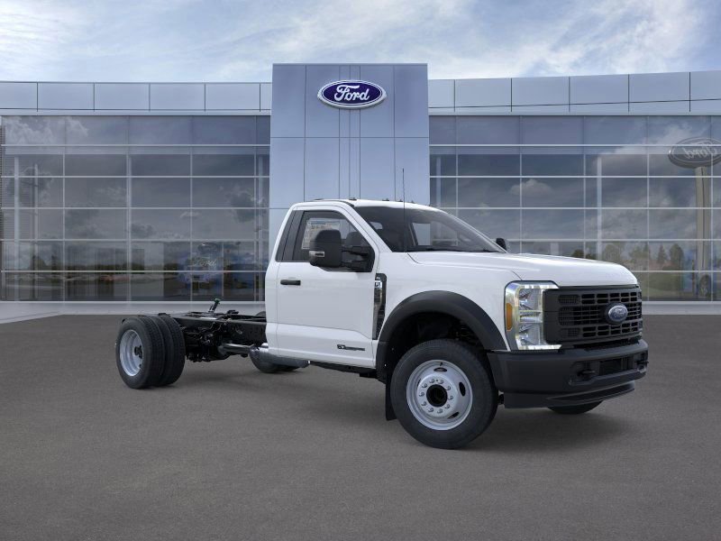New 2026 Ford F550 image 9