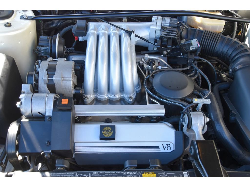 Used 1990 Cadillac Allante image 21