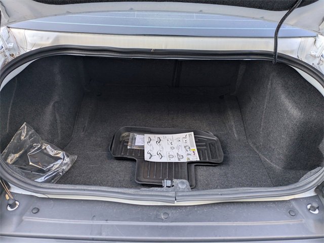 Used 2022 Dodge Challenger SXT image 12