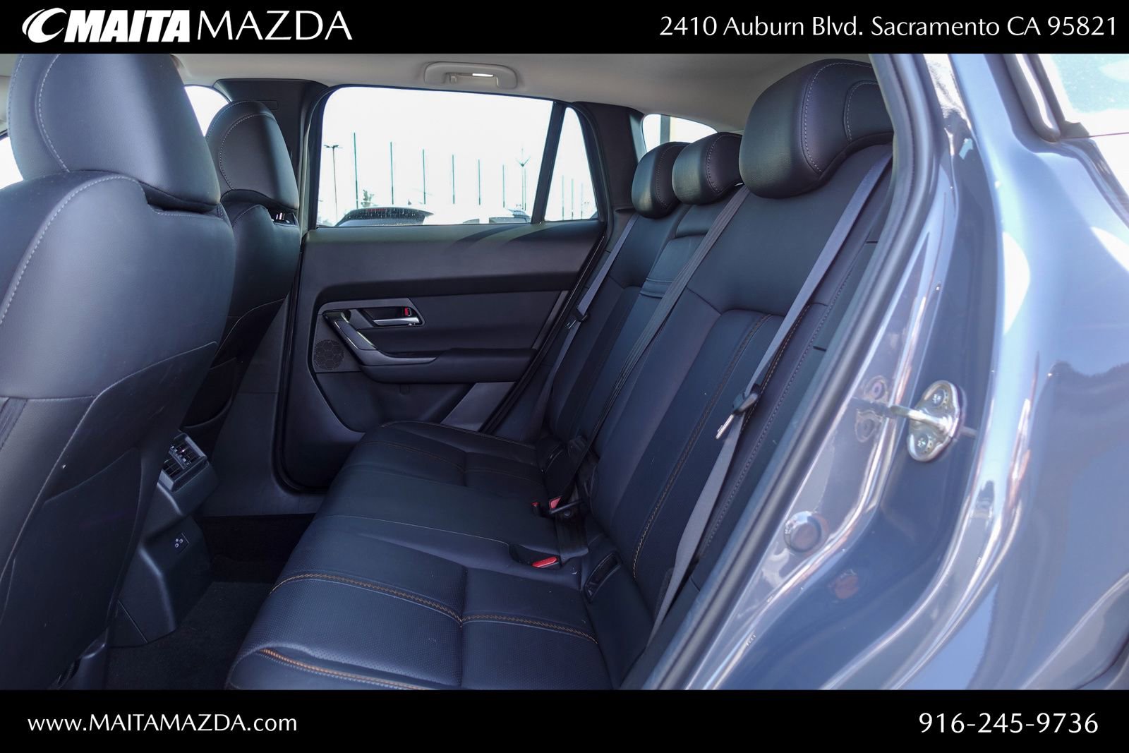 Used 2025 MAZDA CX-50 AWD 2.5 S w/ Premium Plus Pkg image 12
