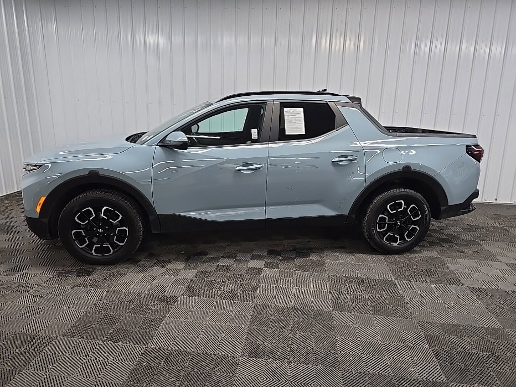 Used 2022 Hyundai Santa Cruz SEL Premium image 5