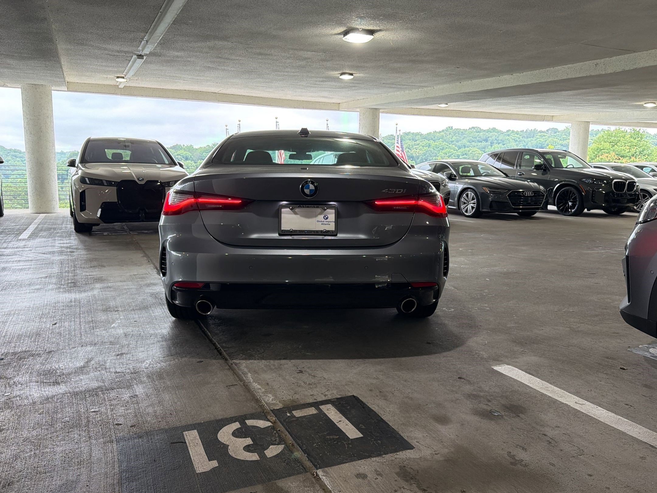 Used 2024 BMW 430i Coupe w/ Premium Package RWD image 8