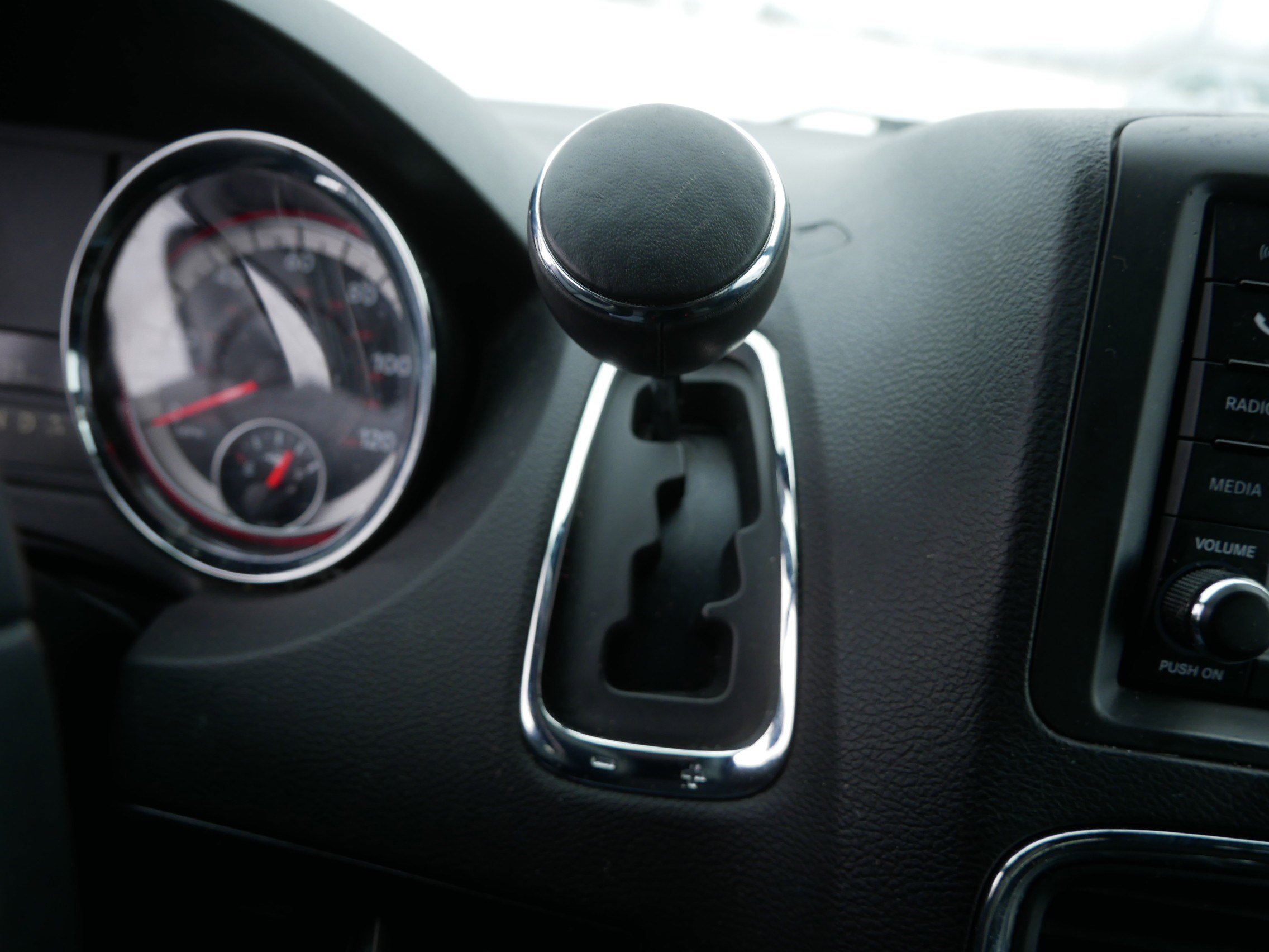 Certified 2016 Dodge Grand Caravan SE image 21