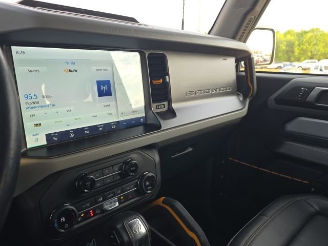 Used 2023 Ford Bronco Badlands image 22