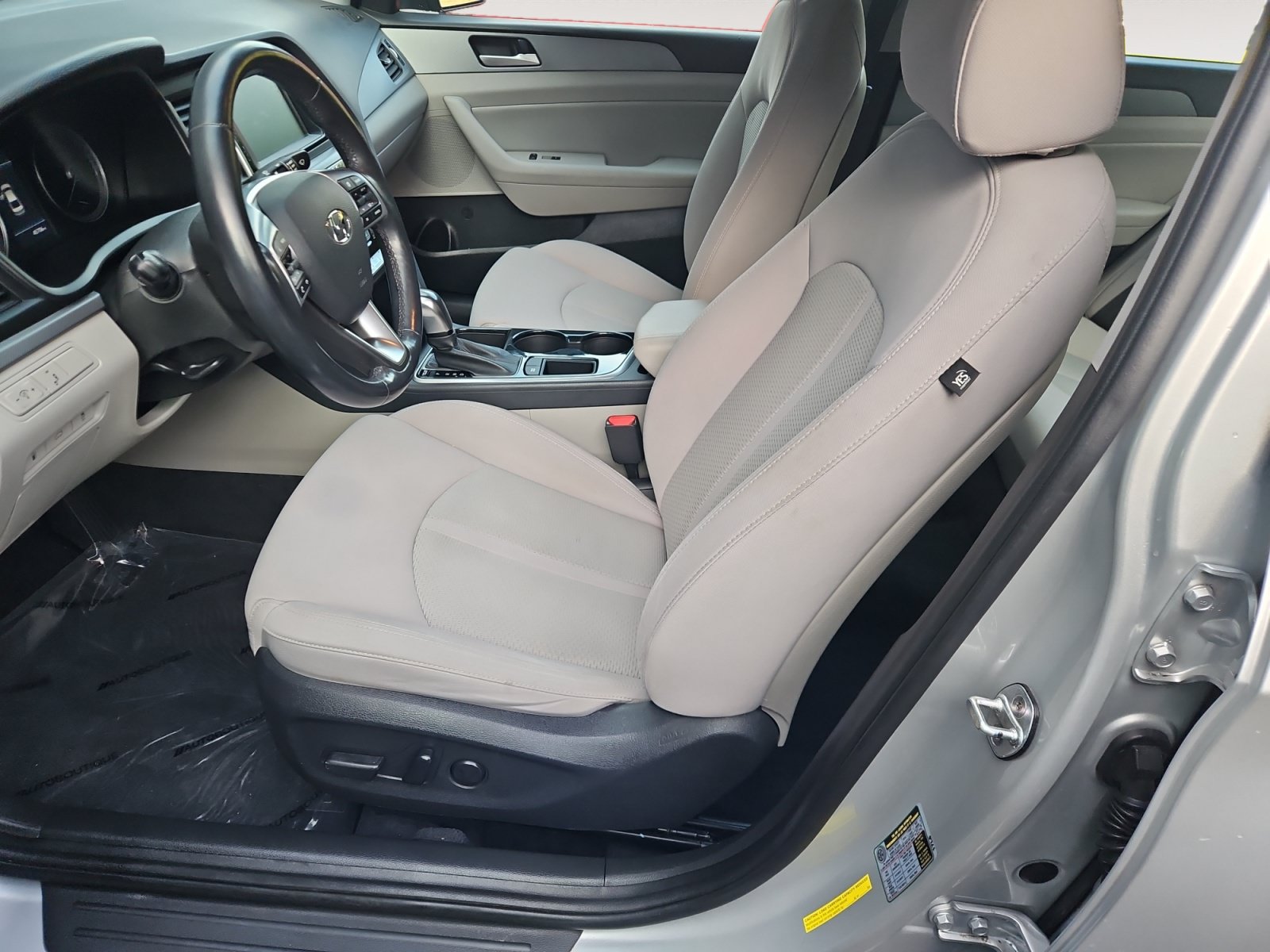 Used 2018 Hyundai Sonata SEL FWD image 15