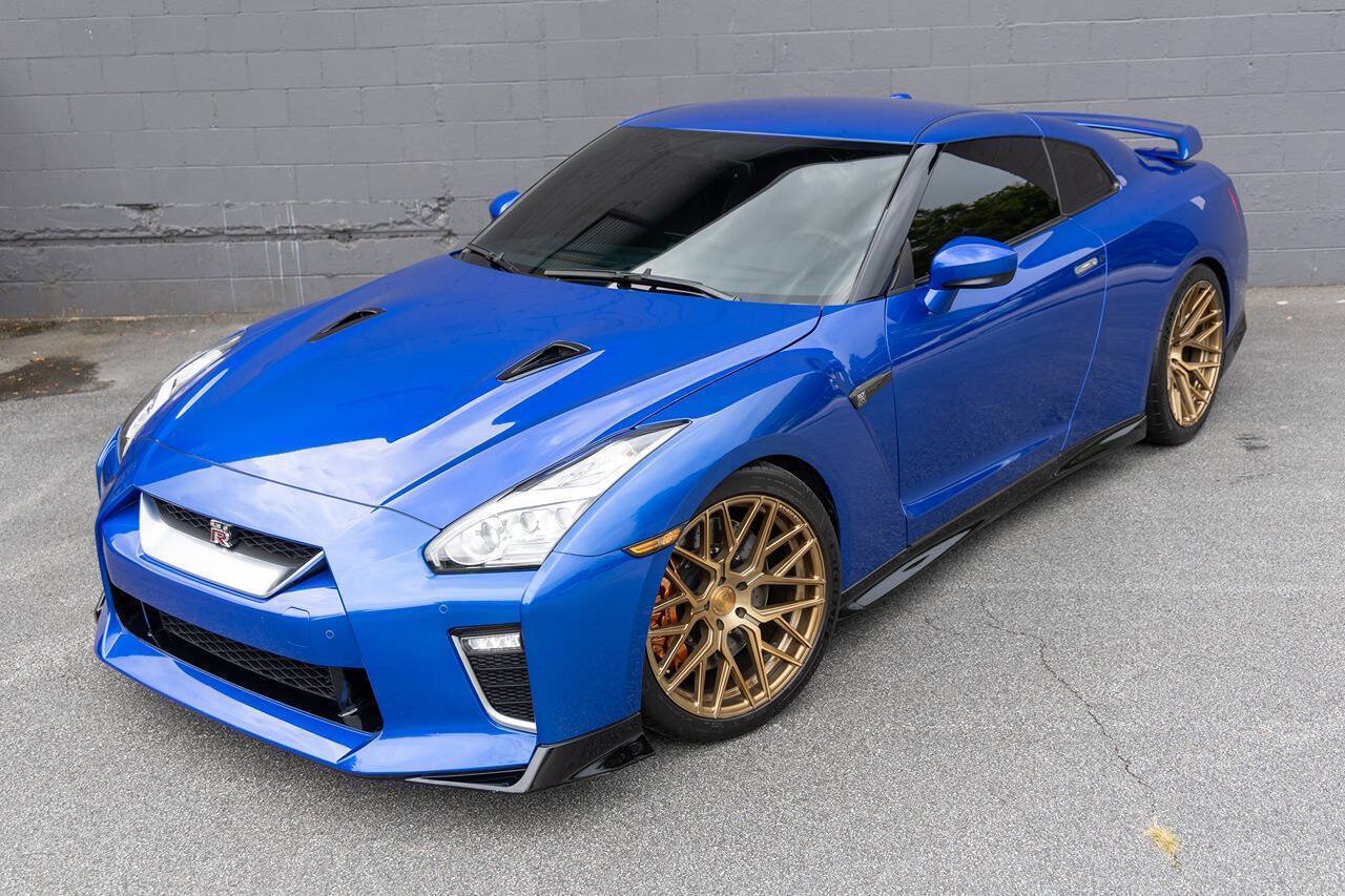 Used 2020 Nissan GT-R Premium AWD/4WD image 5