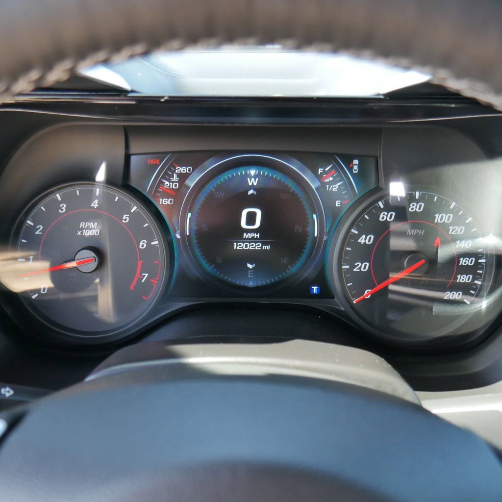 Used 2017 Chevrolet Camaro SS RWD image 51