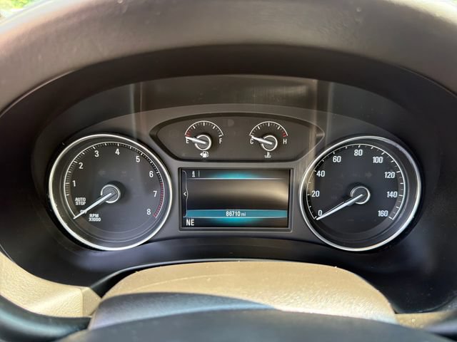 Used 2019 Buick Enclave Essence AWD/4WD image 16