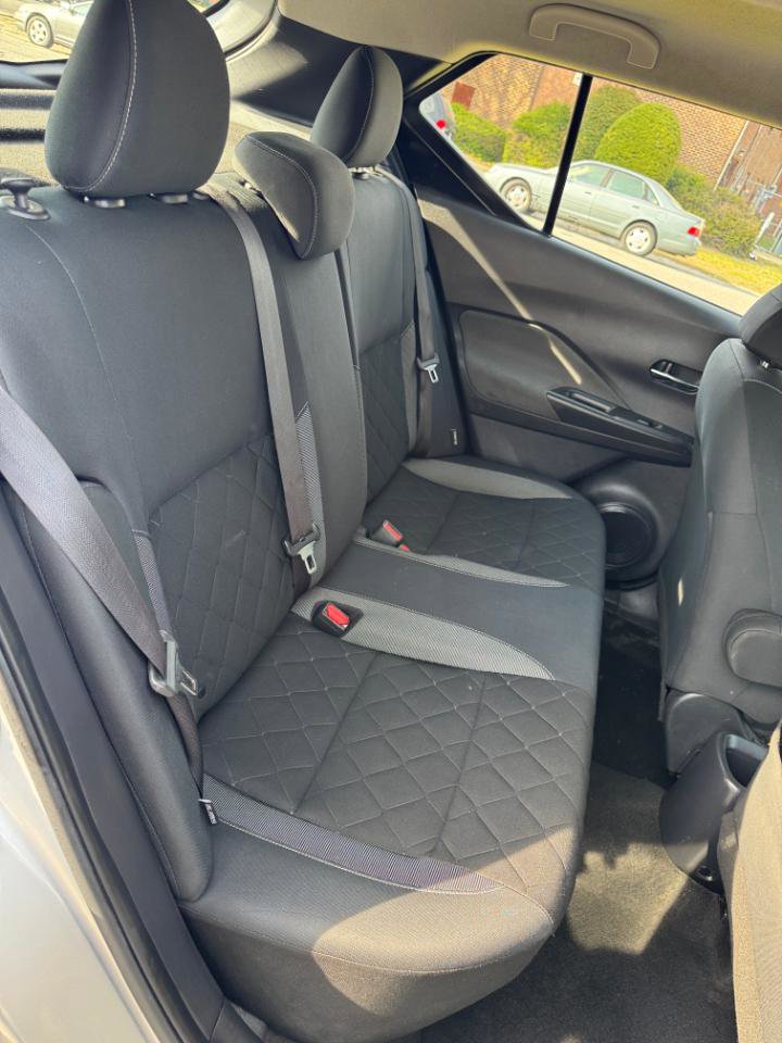 Used 2020 Nissan Kicks SV image 16