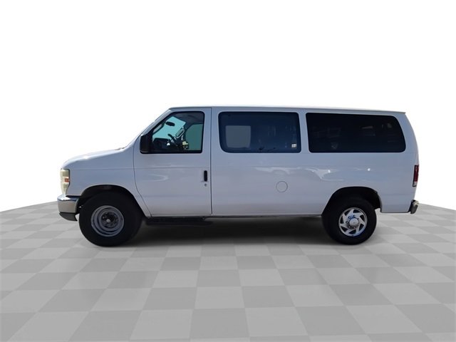 Used 2011 Ford E-350 and Econoline 350 XLT image 5