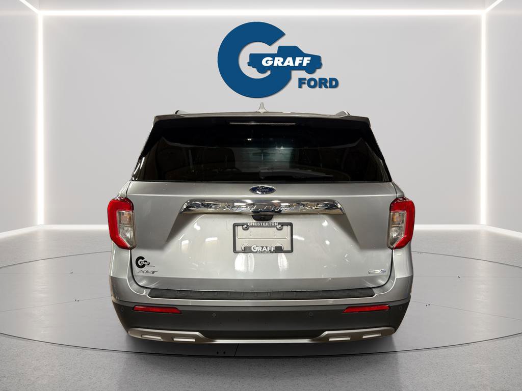 Used 2020 Ford Explorer XLT w/ Equipment Group 202A image 4