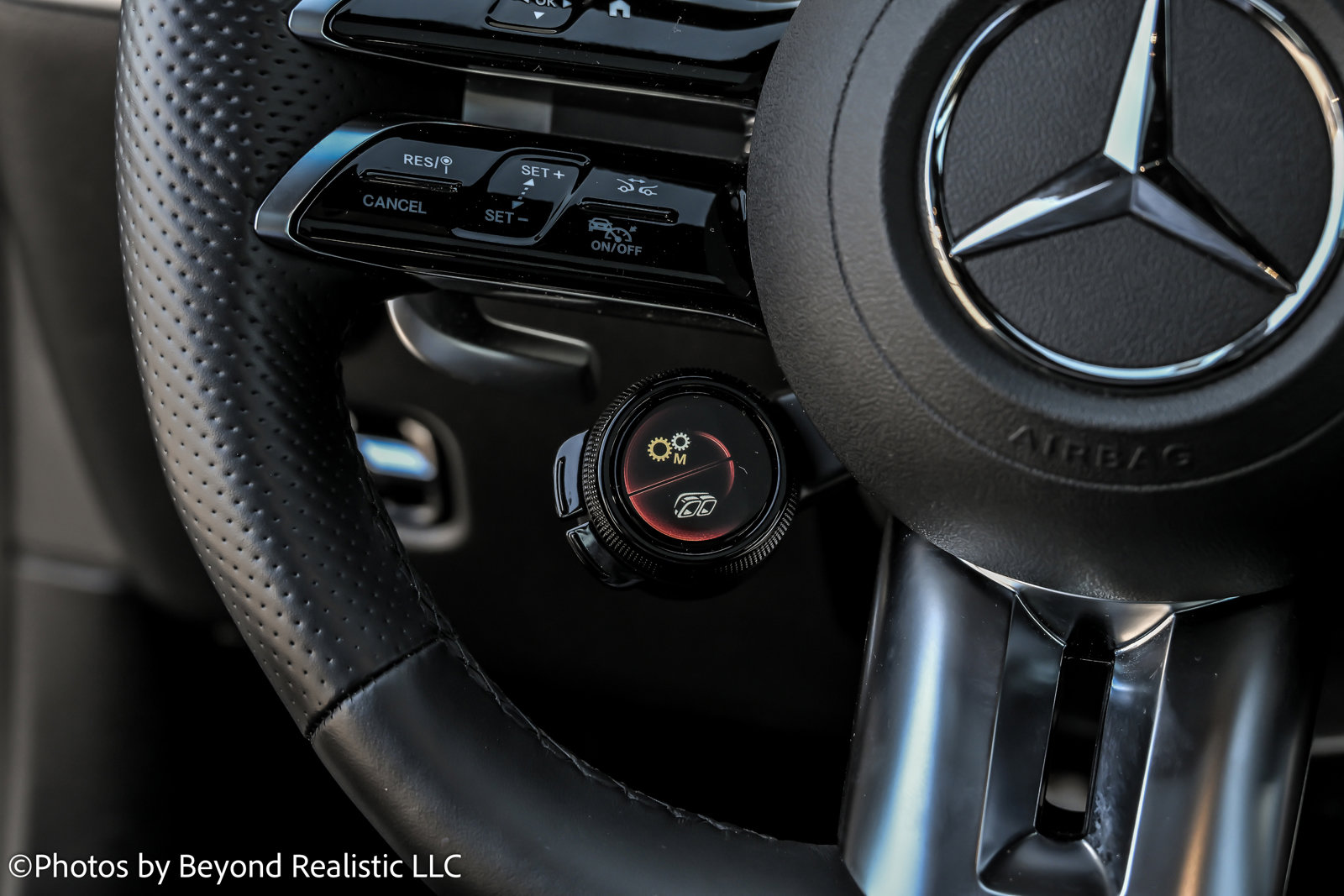 Used 2024 Mercedes-Benz C 43 AMG 4MATIC Sedan image 37