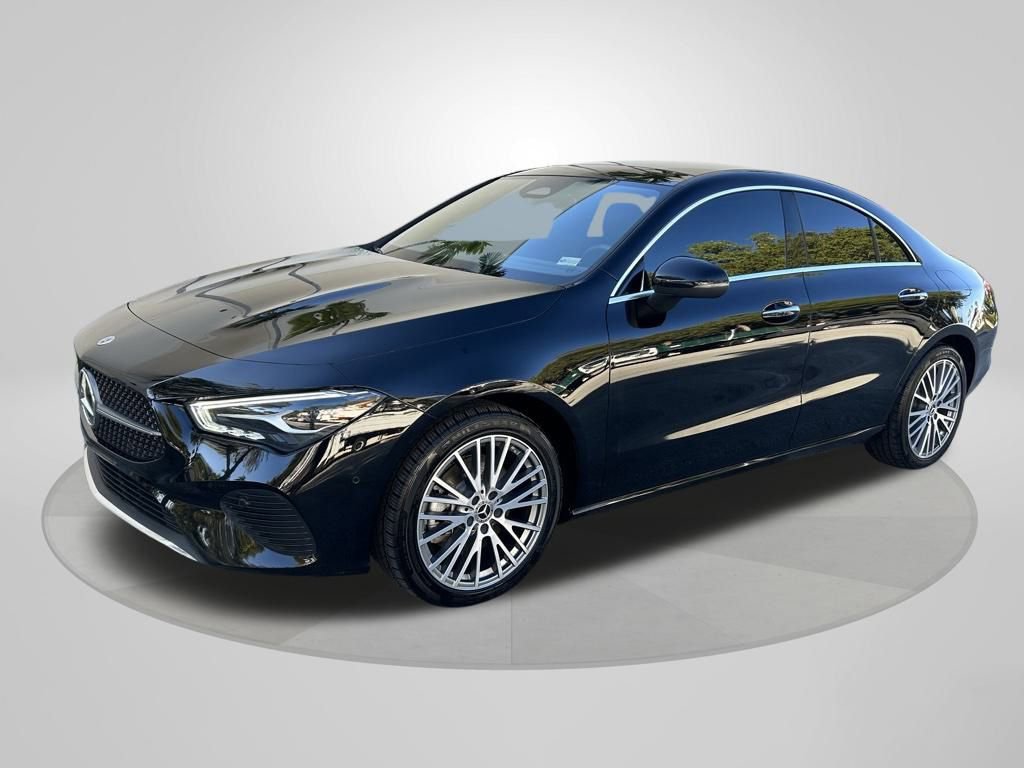 Used 2024 Mercedes-Benz CLA 250 image 3