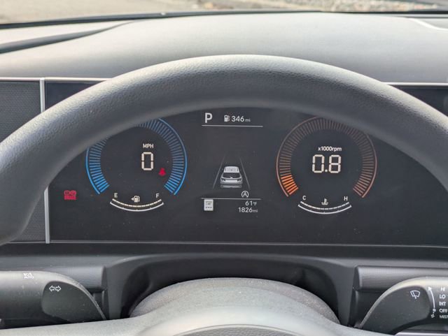 Certified 2025 Hyundai Tucson SE image 8