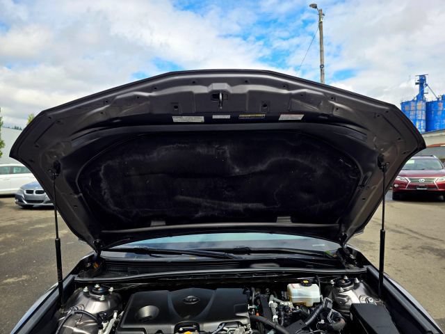 Used 2019 Toyota Camry SE w/ Audio Package FWD image 64