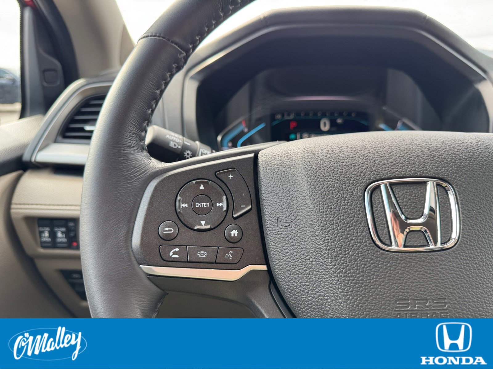 Certified 2024 Honda Odyssey EX-L image 16