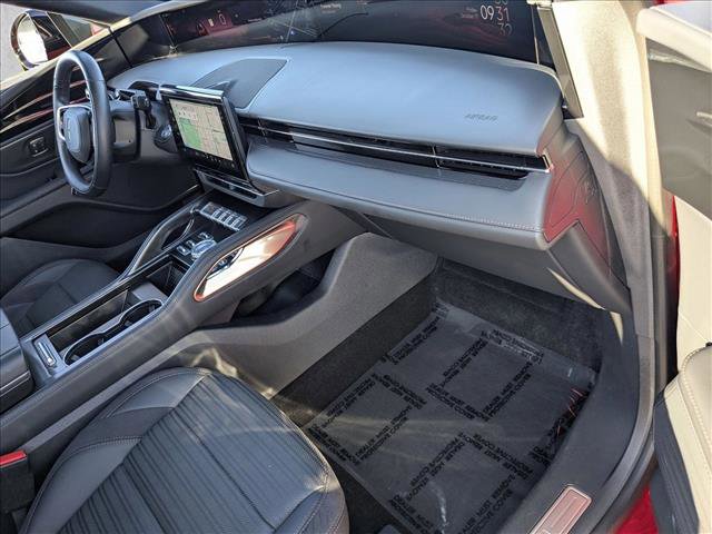 Used 2024 Lincoln Nautilus Reserve w/ Jet Appearance Package (87T) image 23