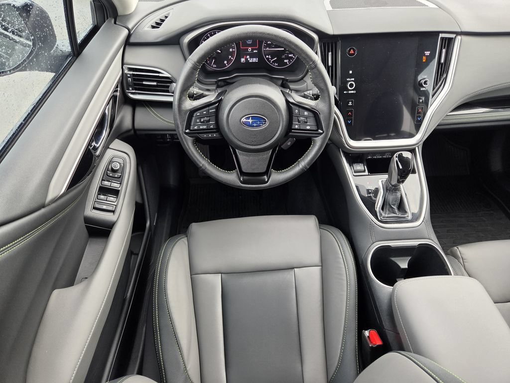 Used 2025 Subaru Outback Onyx Edition AWD/4WD image 13
