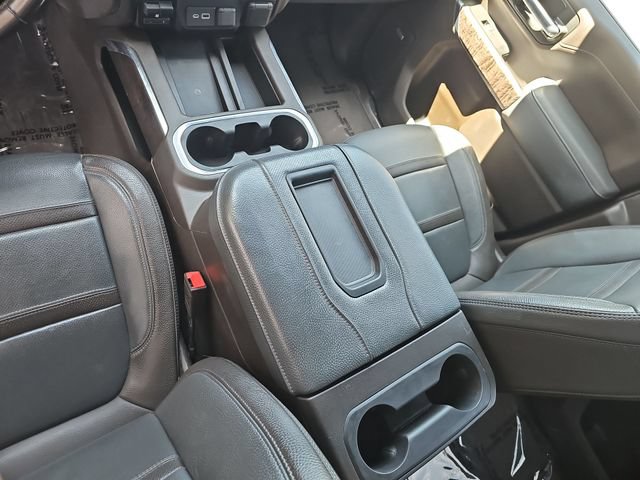 Used 2021 GMC Sierra 2500 Denali w/ Denali Ultimate Package AWD/4WD image 24