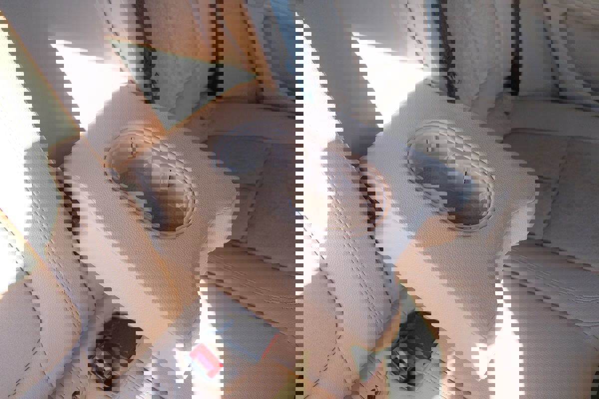 Used 2021 Porsche Macan image 34