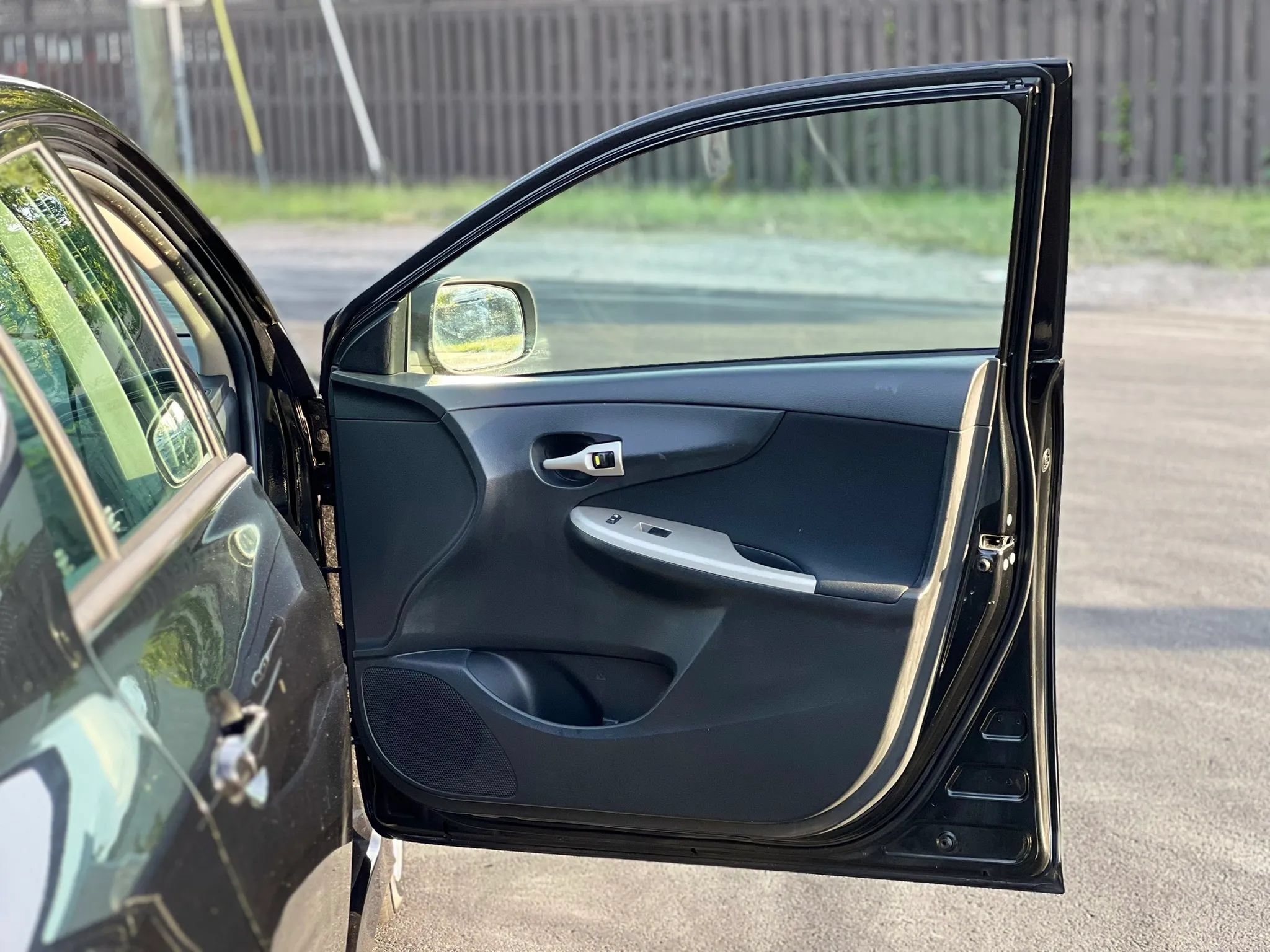 Used 2013 Toyota Corolla S w/ Premium Complete Pkg FWD image 36