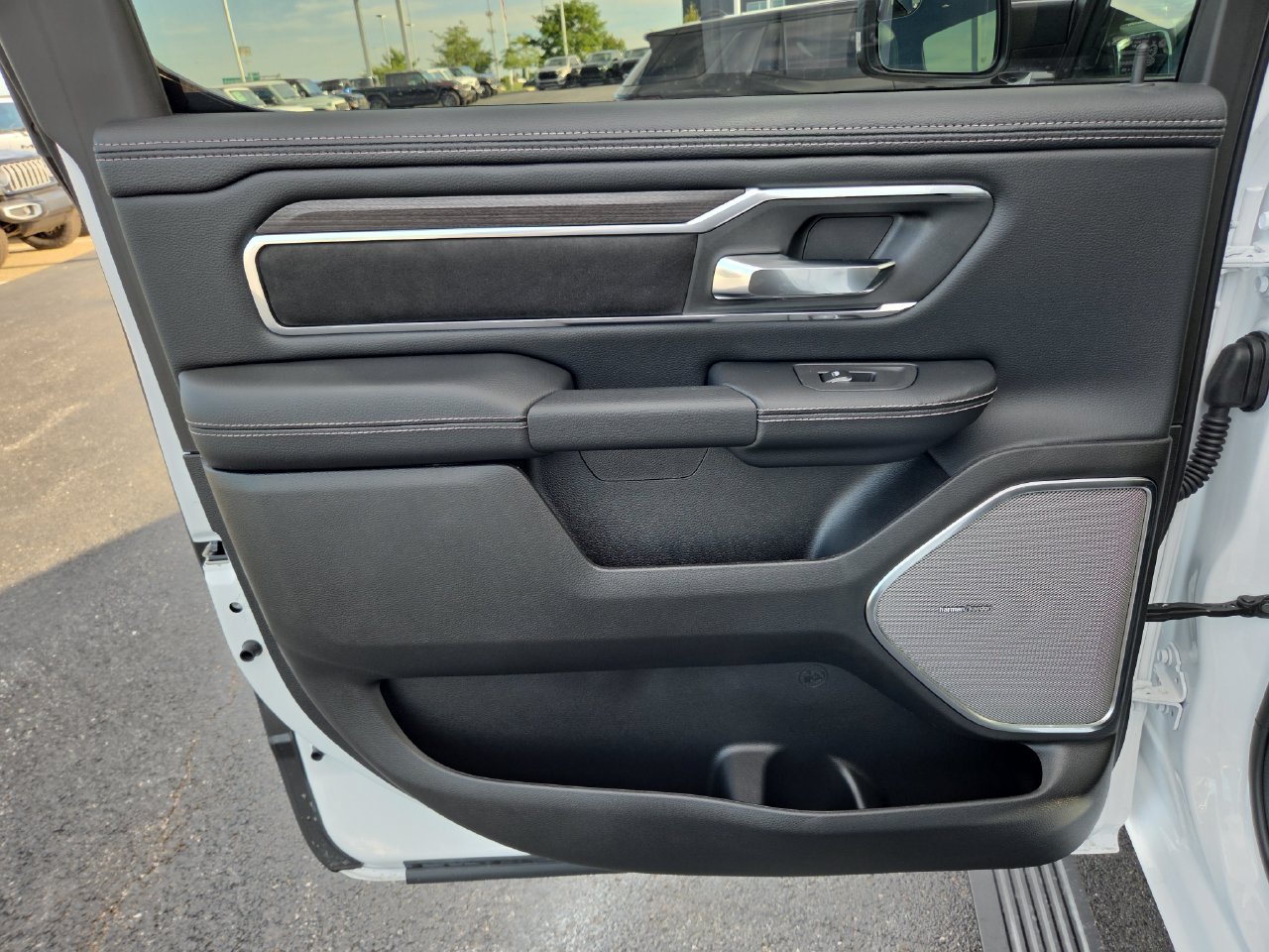 New 2026 RAM 1500 Laramie w/ Night Edition AWD/4WD image 24