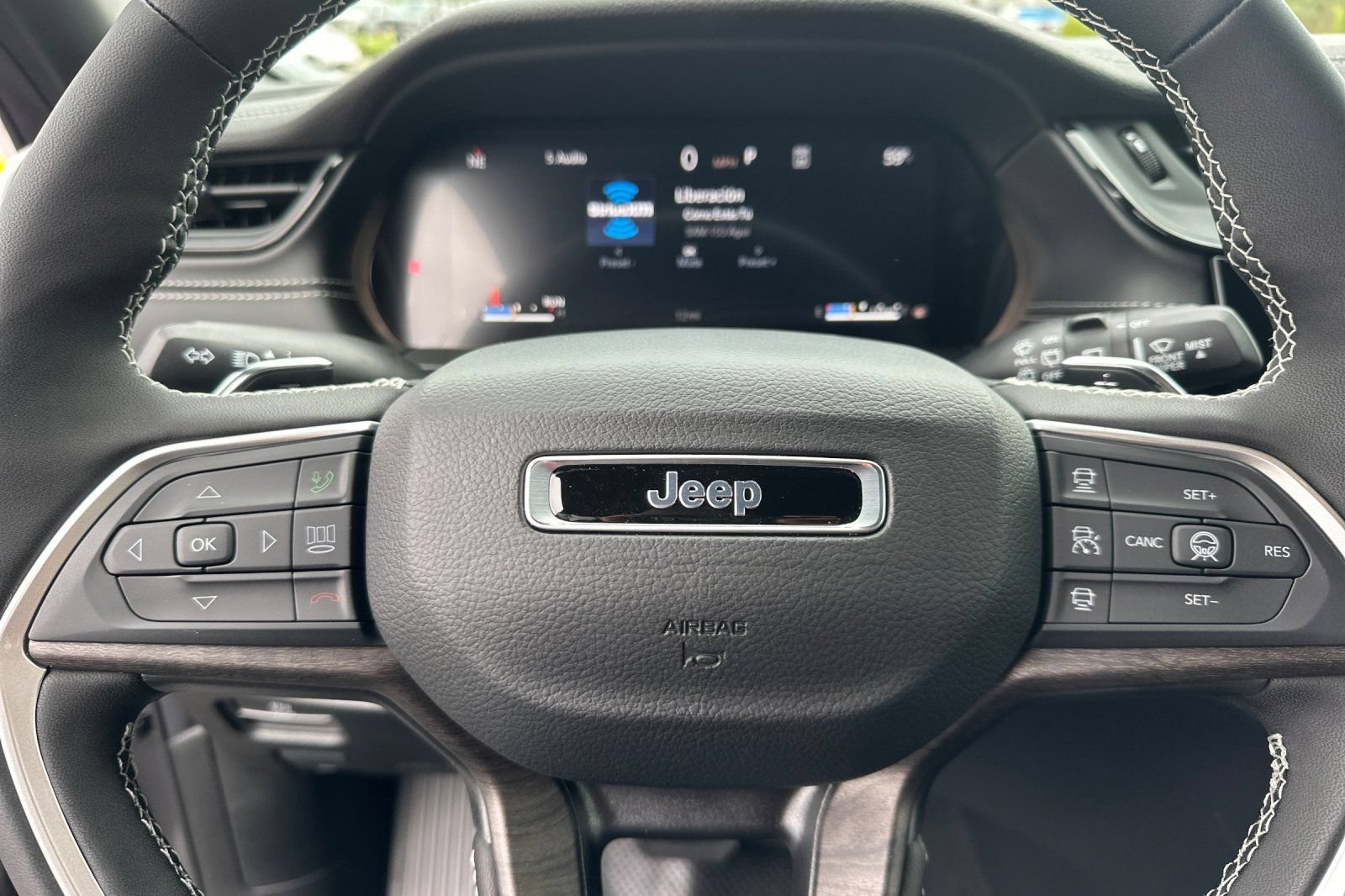 New 2026 Jeep Grand Cherokee Altitude AWD/4WD image 23