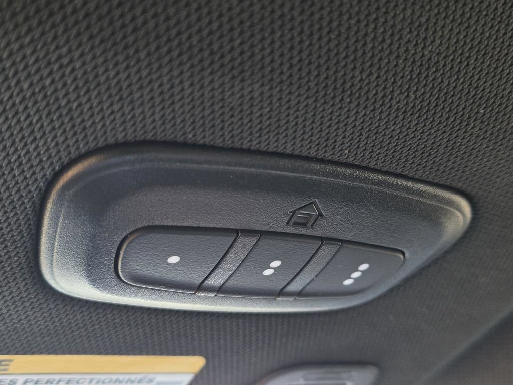 Used 2023 Jeep Grand Cherokee L Overland AWD/4WD image 23