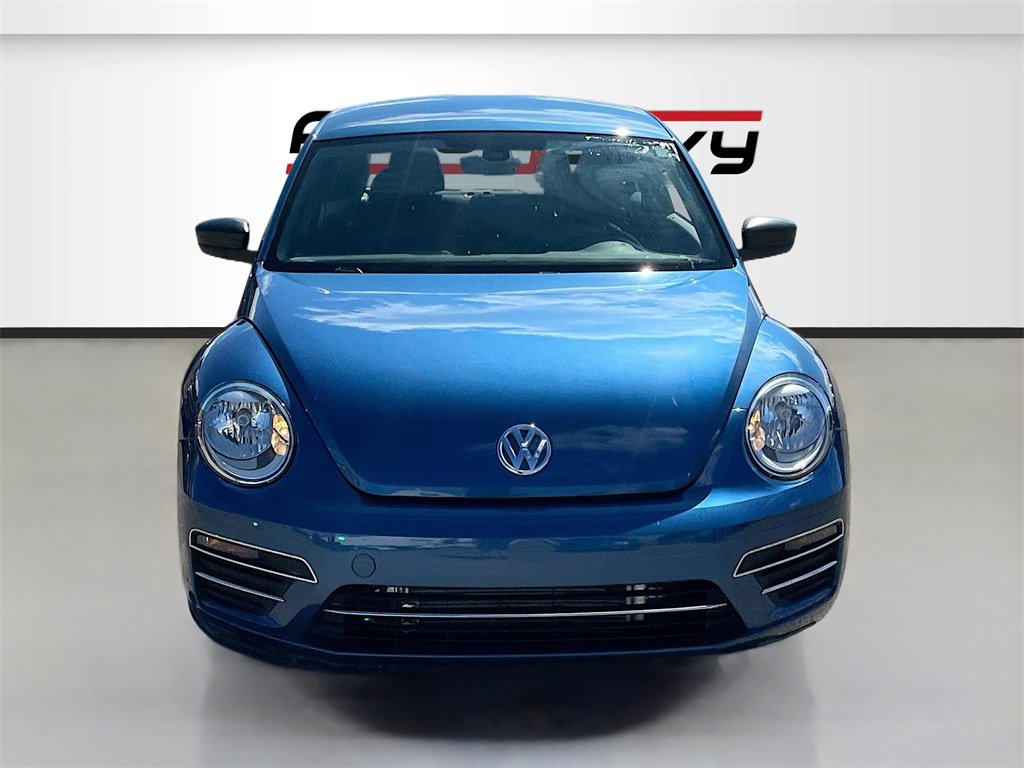 Used 2017 Volkswagen Beetle 1.8T S image 2