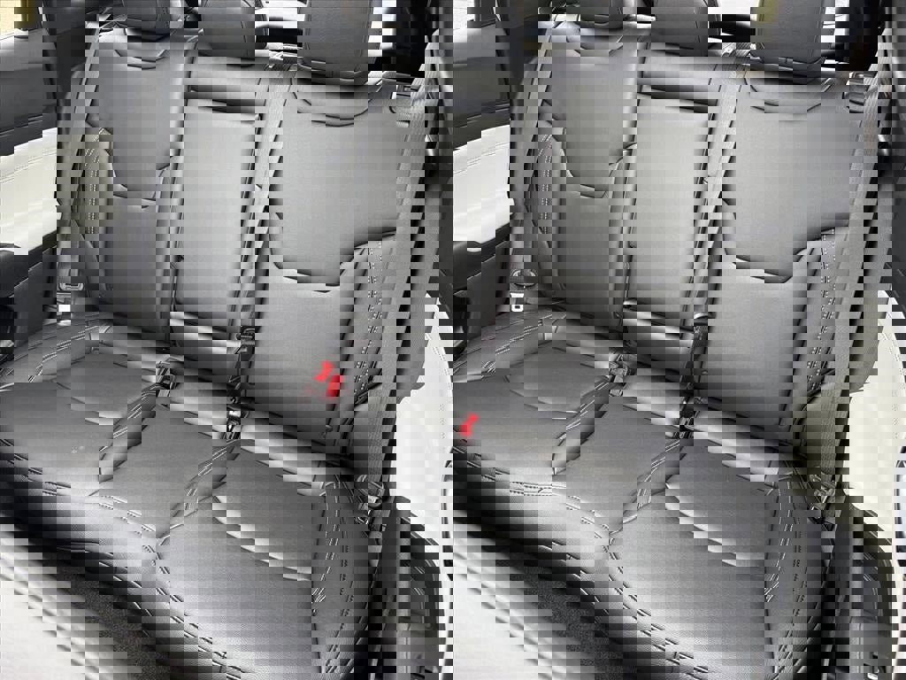 New 2026 Jeep Compass Limited w/ Sun, Sound & Navigation Group image 12