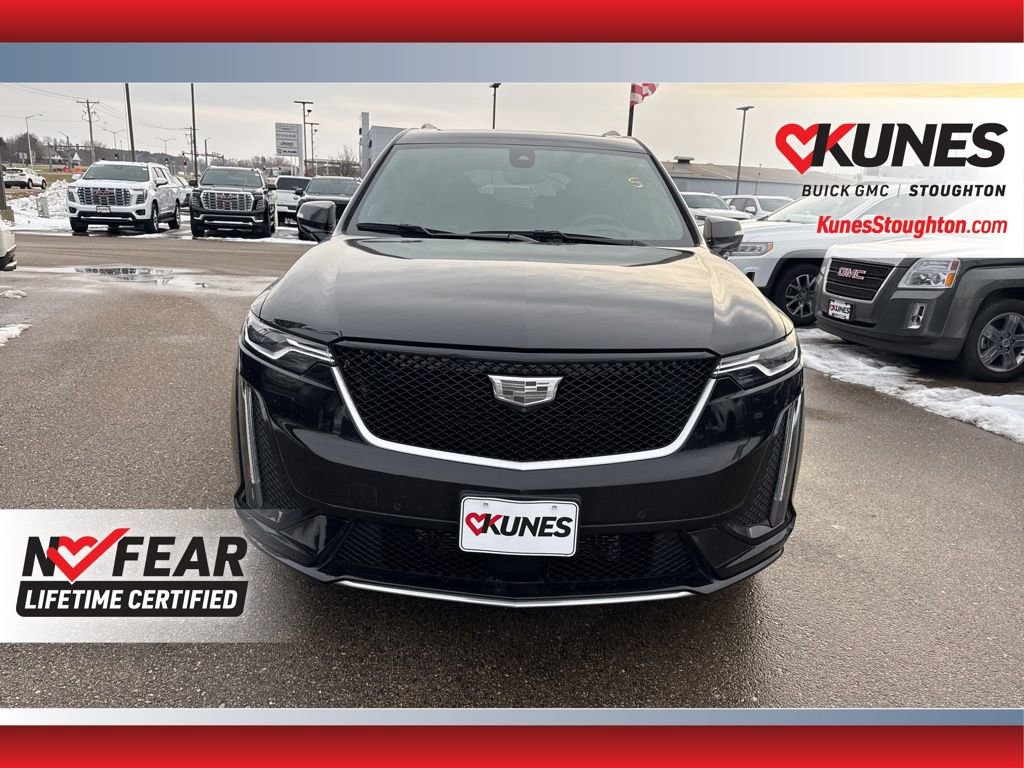 Used 2024 Cadillac XT6 Sport image 5