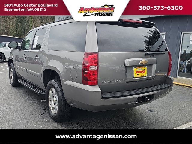 Used 2007 Chevrolet Suburban LT image 3
