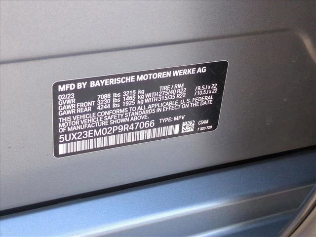 Used 2023 BMW X7 xDrive40i w/ M Sport Package AWD/4WD image 28