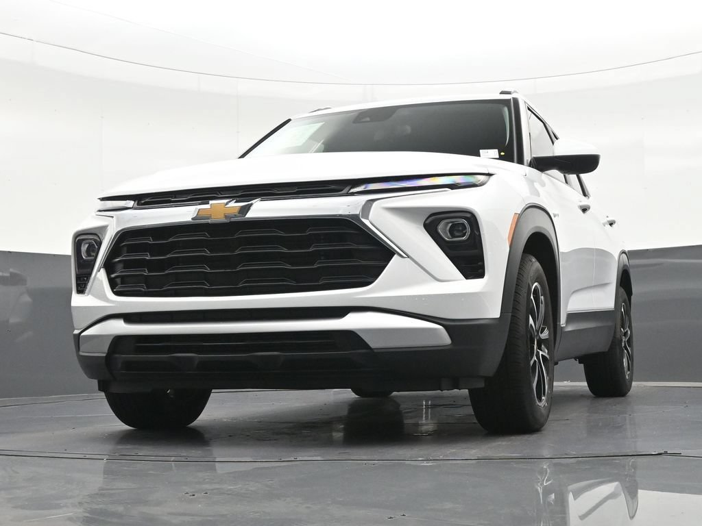 Used 2026 Chevrolet TrailBlazer LT FWD image 30