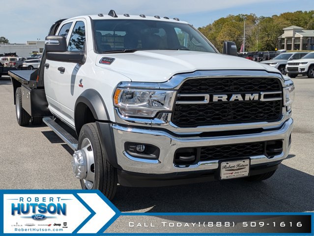 New 2024 RAM 4500 Tradesman w/ Chrome Appearance Group AWD/4WD image 4