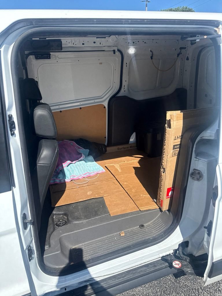 Used 2020 Ford Transit Connect XL FWD image 16