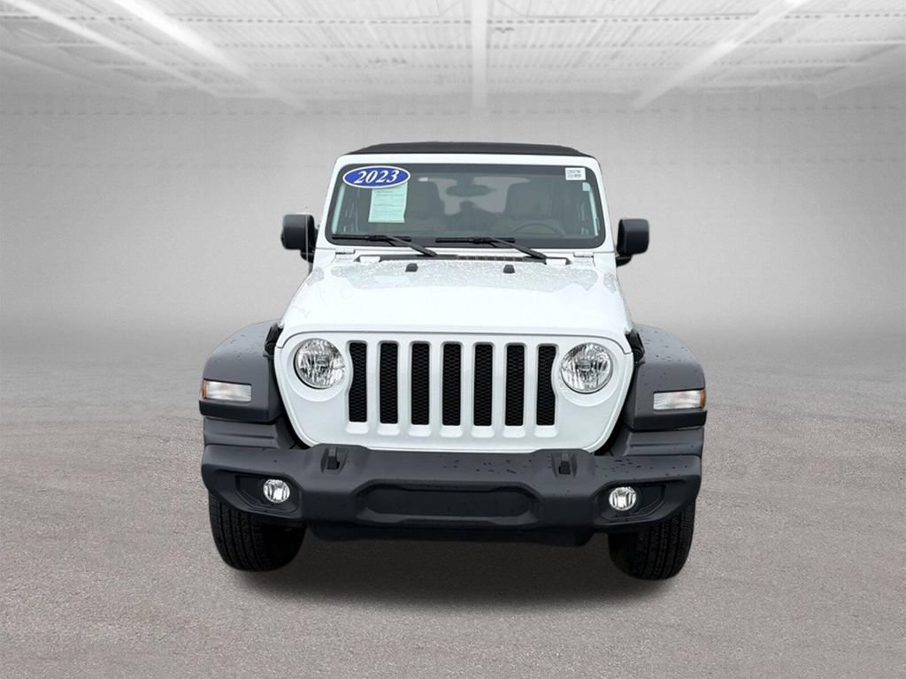 Used 2023 Jeep Wrangler Unlimited Sport AWD/4WD image 3