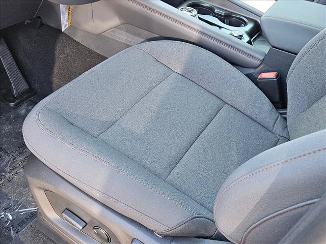 New 2026 Ford Explorer Active RWD image 4