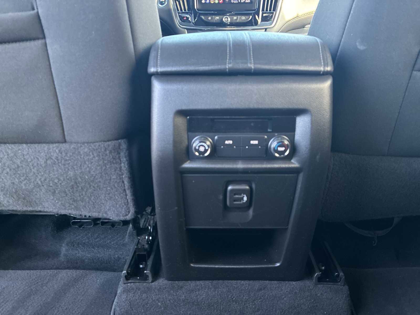 Certified 2023 Chevrolet Traverse LT image 20