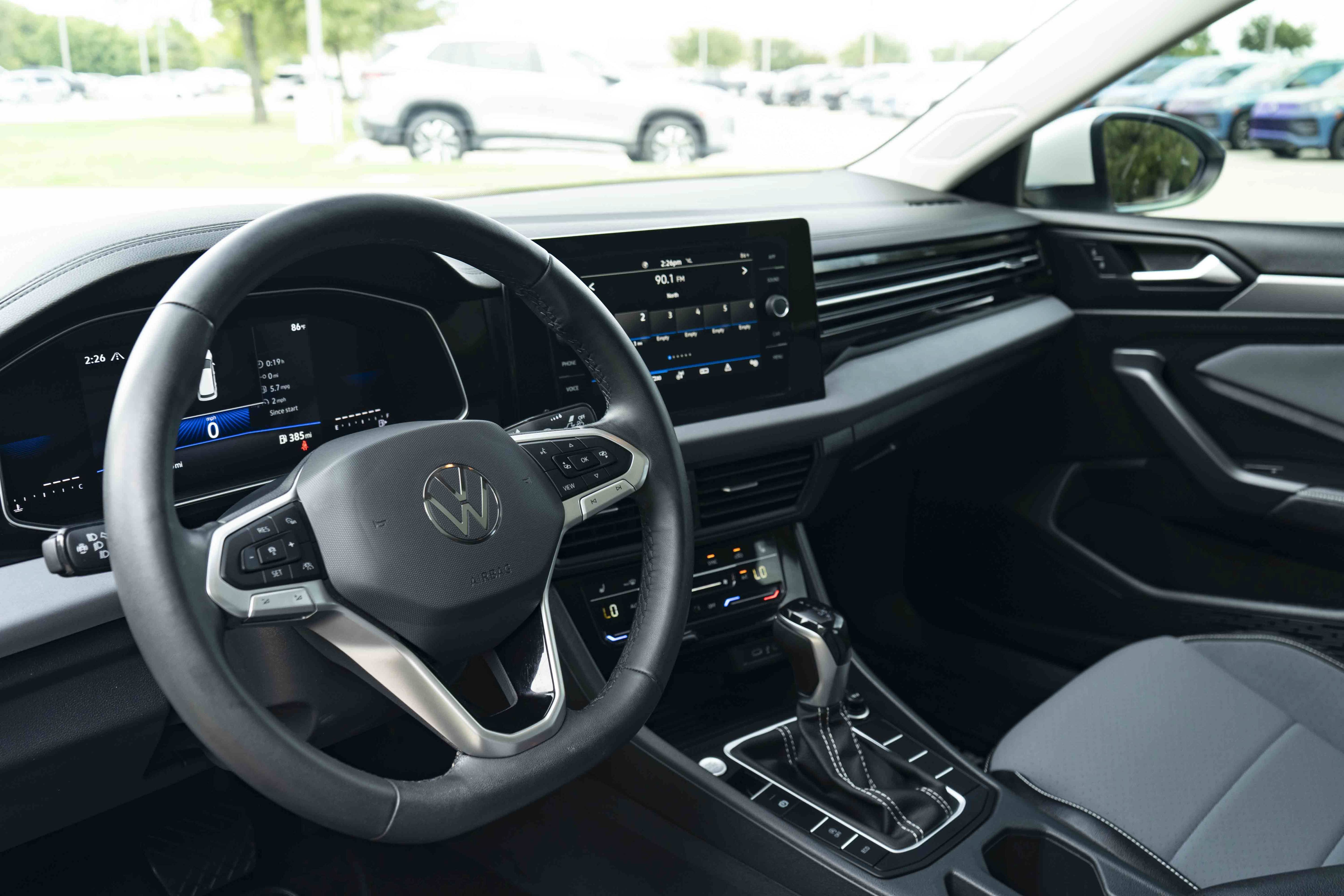 Certified 2026 Volkswagen Jetta SE FWD image 15