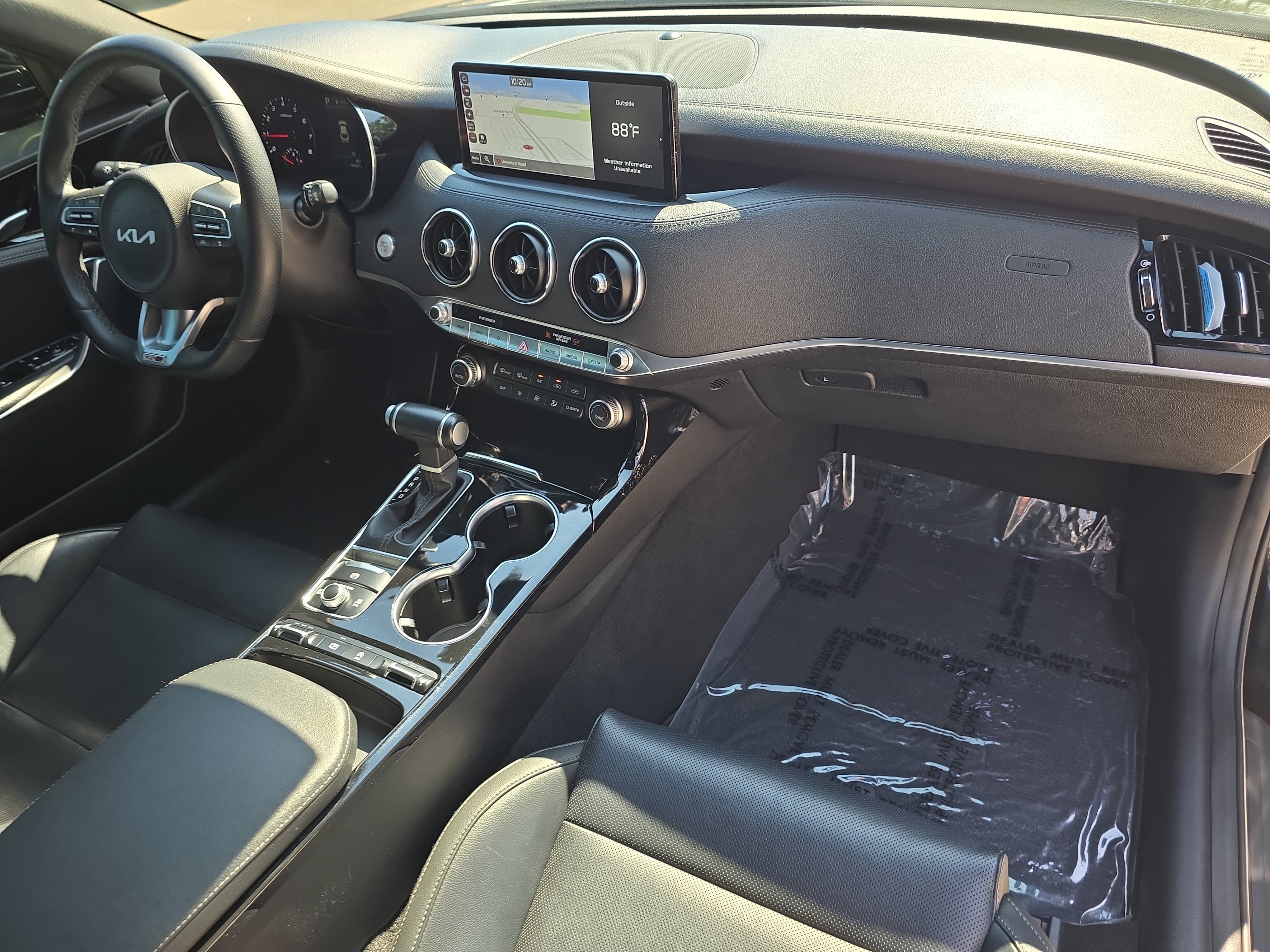 Certified 2022 Kia Stinger GT-Line RWD image 11